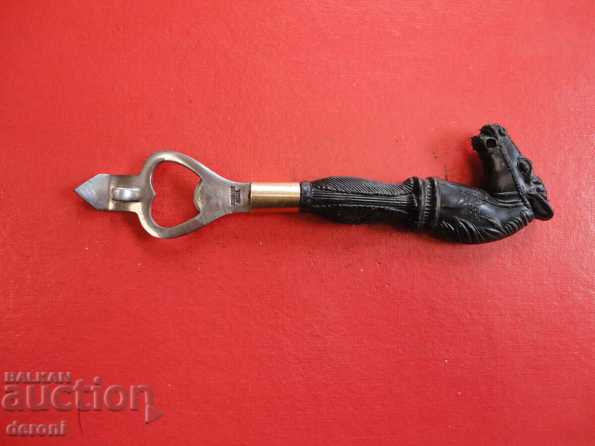 Σούπερ ανοιχτήρι κον με τιμή 10.00 BGN | € 5.11