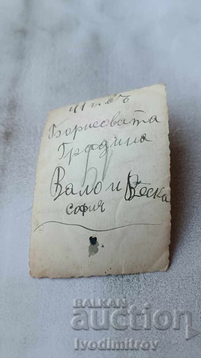 Σ-κα Σόφια Νεαρή κοπέλα και κοριτσάκι με ποδήλατο σε Βορις. κήπο (Borisova Gradina) με τιμή 1.85 BGN | € 0.95