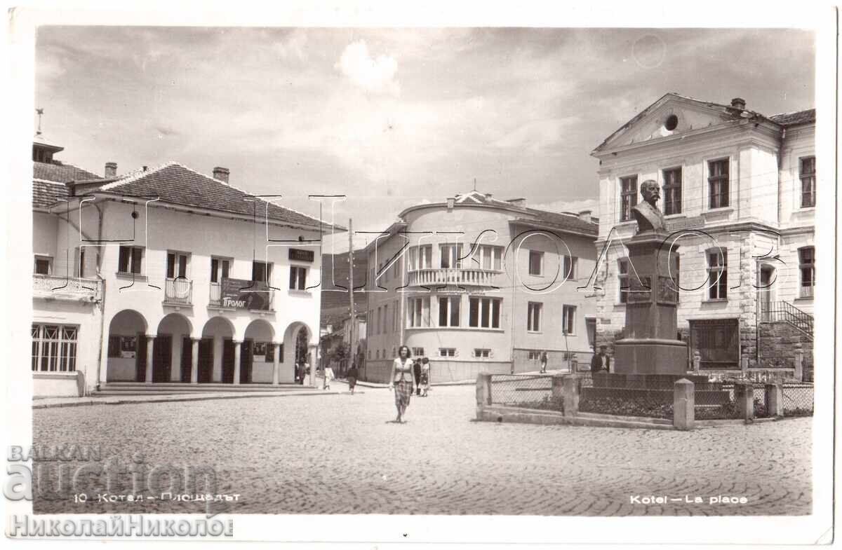 1960 OLD POSTCARD KOTEL SQUARE E371
