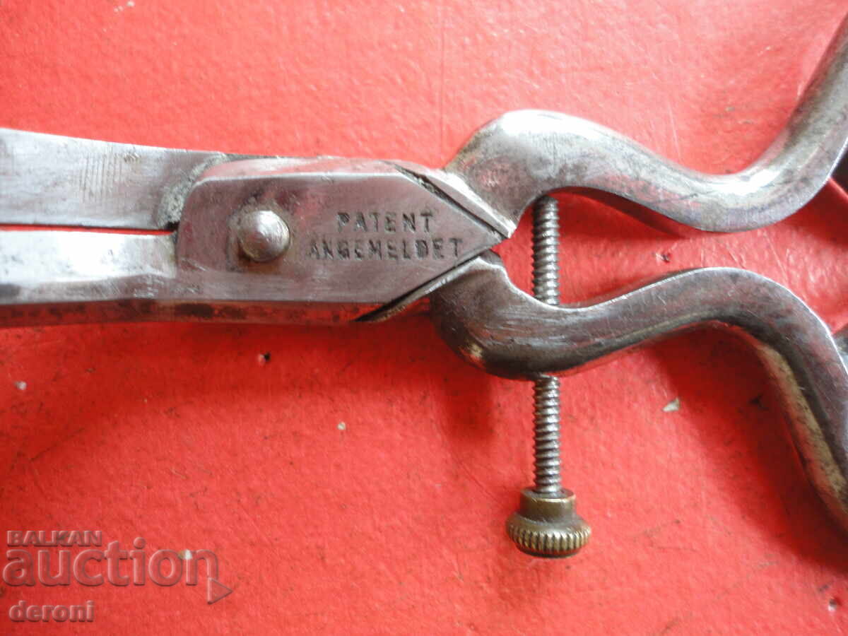 Foarfece vechi Mignon Patent cu preț 25.00 BGN | € 12.78