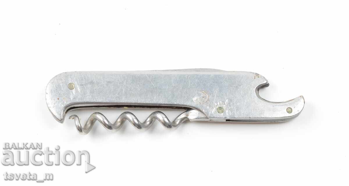 Briceag cu 3 instrumente VINPROM - pentru reparații sau piese cu preț 2.00 BGN | € 1.02 Briceag cu 3 instrumente VINPROM - pentru reparații sau piese cu preț 2.00 BGN | € 1.02