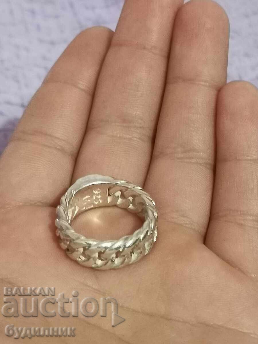 Аукцион Сребърен Масивен пръстен. 16мм. Пускам над 100 Аукциона. Раз Аукцион Сребърен Масивен пръстен. 16мм. Пускам над 100 Аукциона. Раз