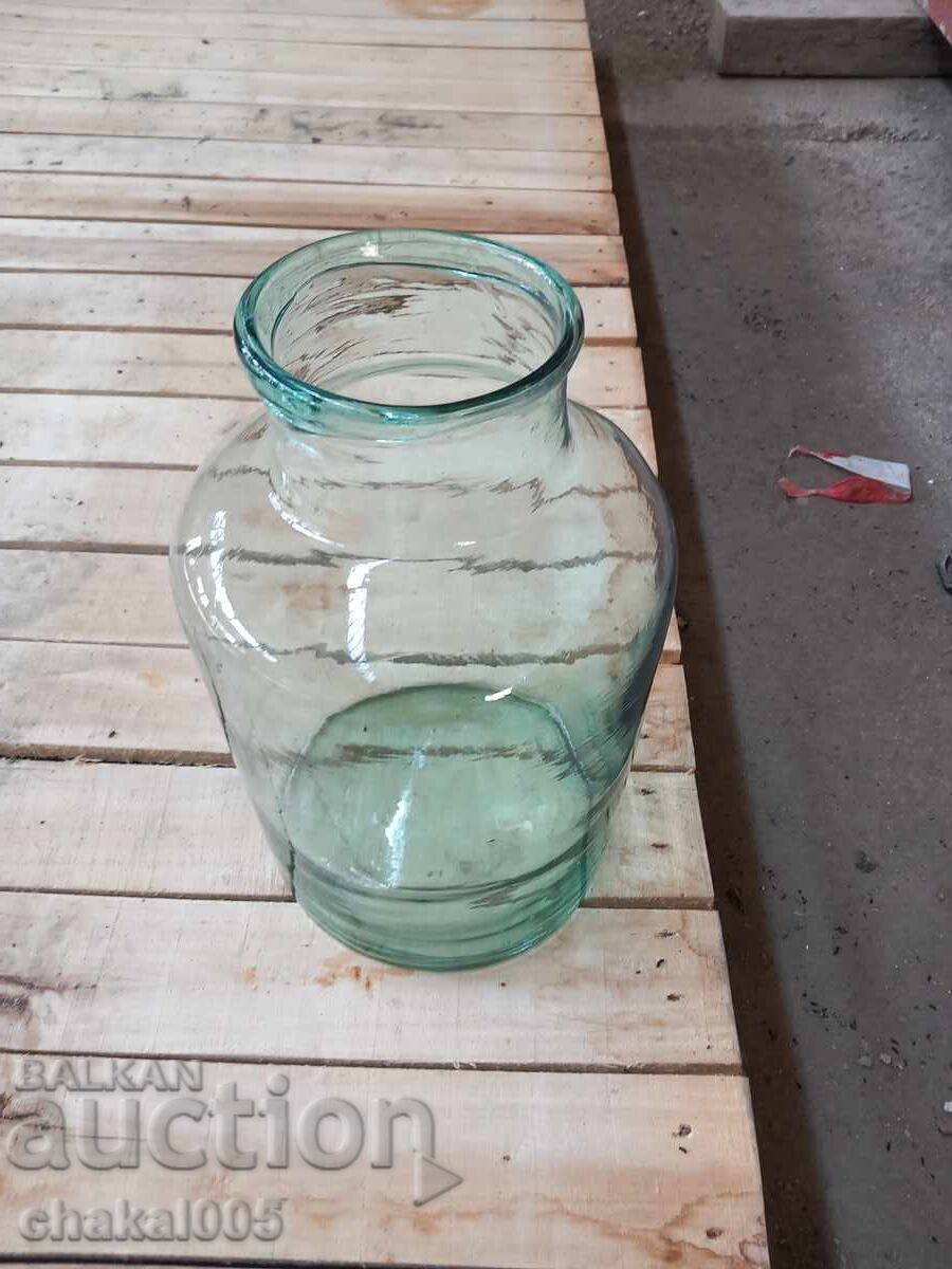 Damigeană de sticlă