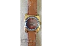 Ceas mecanic bărbătesc placat cu aur Wostok /Vostok 18 rubine