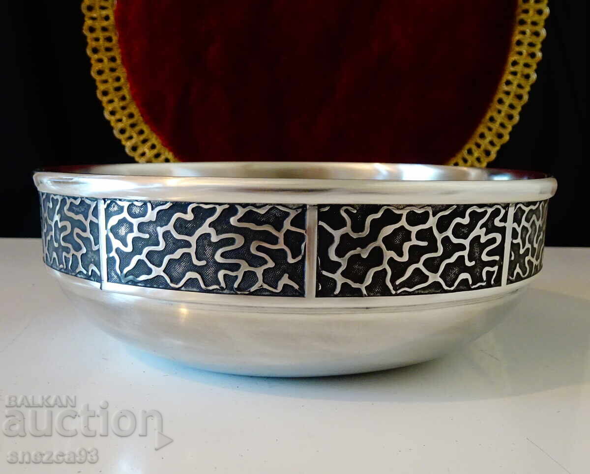 Δημοπρασία Νορβηγικό πήλινο μπολ, σαλατιέρα από κασσίτερο, ανάγλυφο