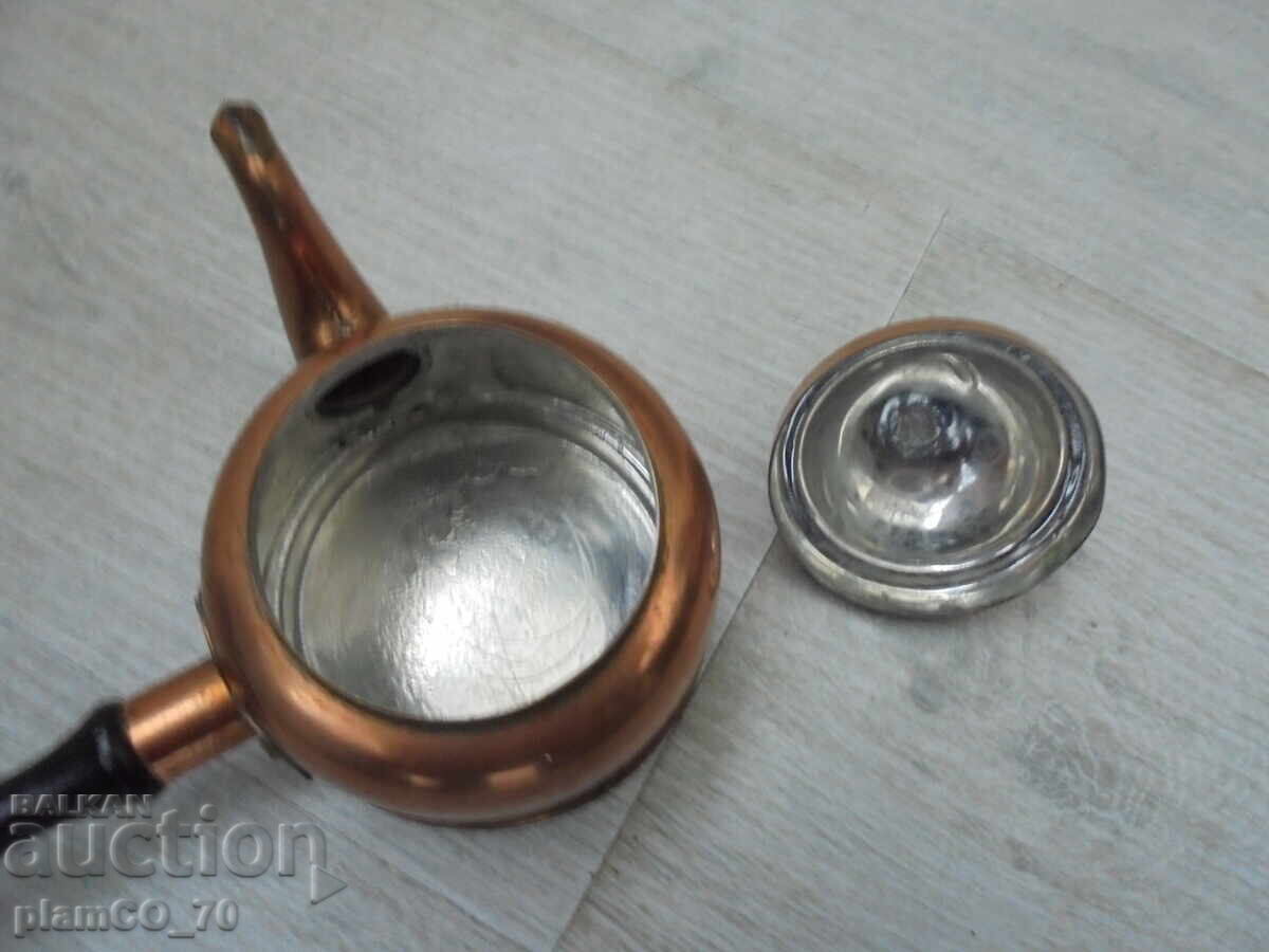 Δημοπρασία №*8222 παλιό μικρό μεταλλικό / χάλκινο τσαγιερό