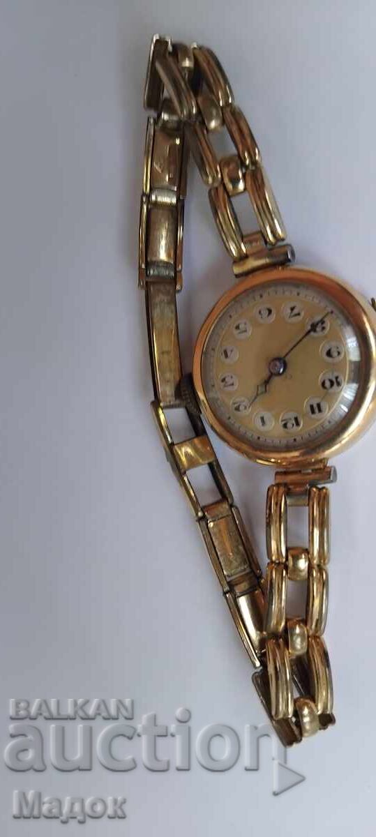 Un ceas de aur Un ceas de aur