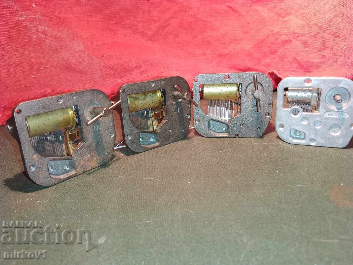 Livrarea Patru lanterne