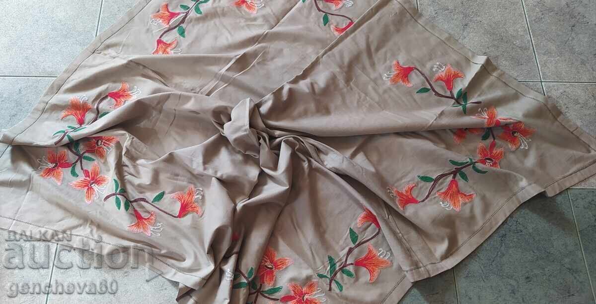 Large tablecloth with plush tufted embroidery