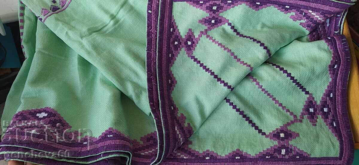 Față de masă retro mare, cu broderie - 6