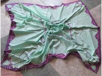Față de masă retro mare, cu broderie