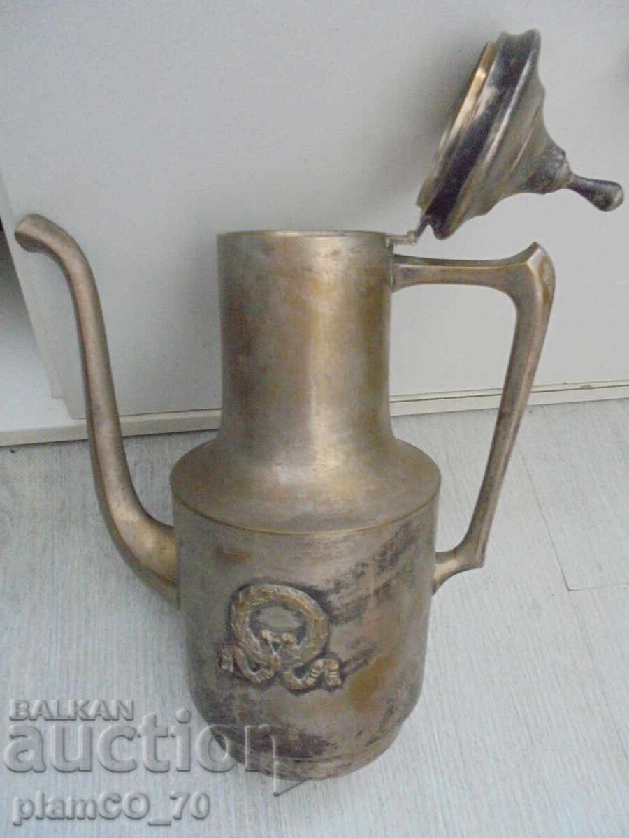 №8223 Old metal jug with a lid and embossed decoration with price 35.00 BGN | € 17.90