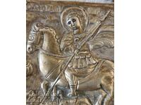 Ασημένια λειψανοθήκη