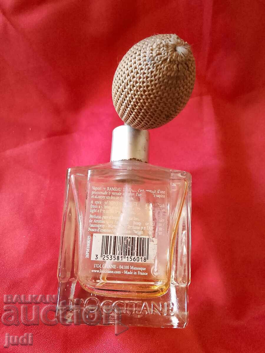 Licitație Sticlă veche de parfum cu pompă Franța