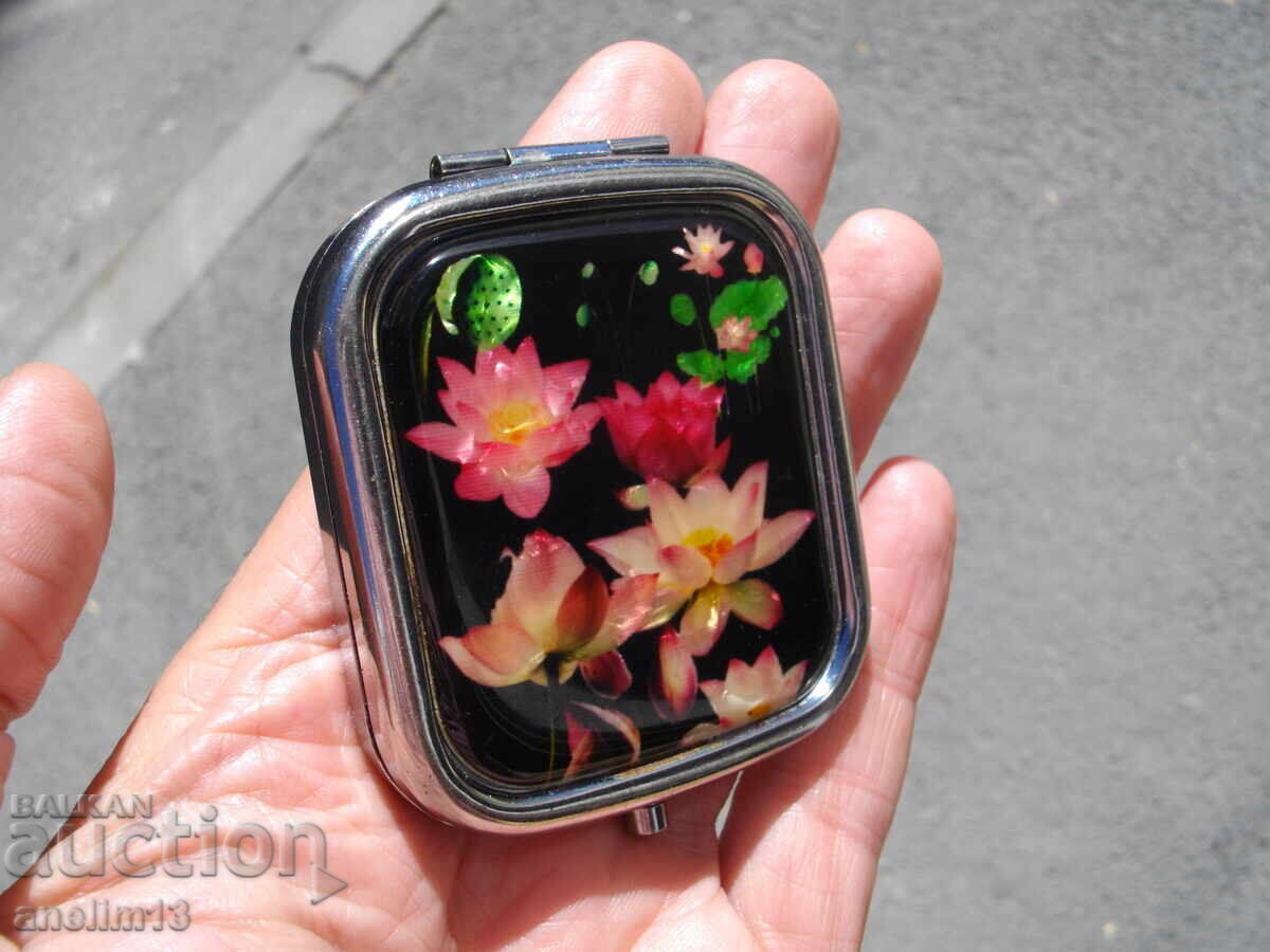 Аукцион СТАРО ДЖОБНО ОГЛЕДАЛЦЕ ОГЛЕДАЛО