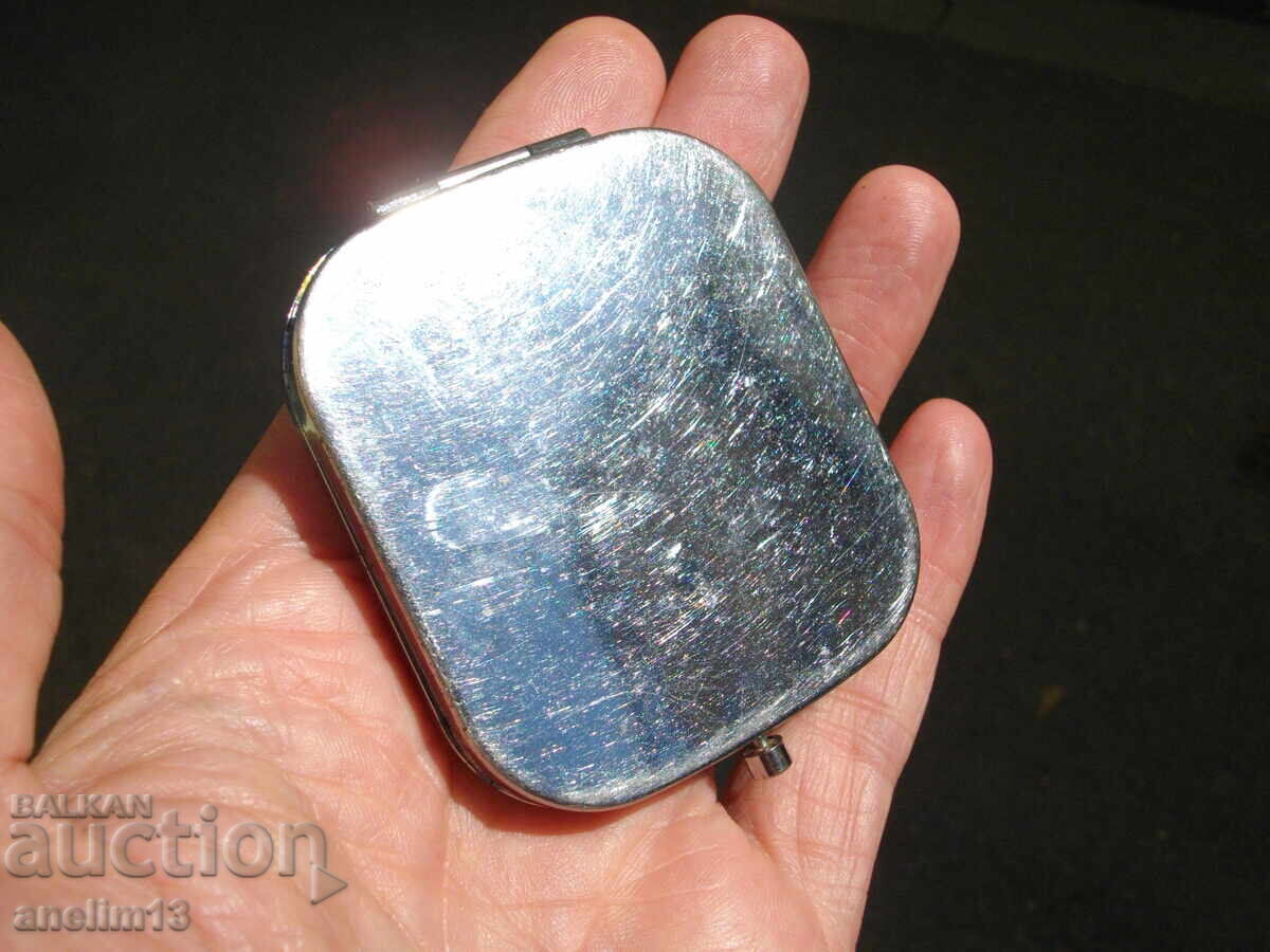 OLD POCKET MIRROR MIRROR - 5 OLD POCKET MIRROR MIRROR - 5