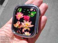 OGLINDĂ DE BUZUNAR VECHE