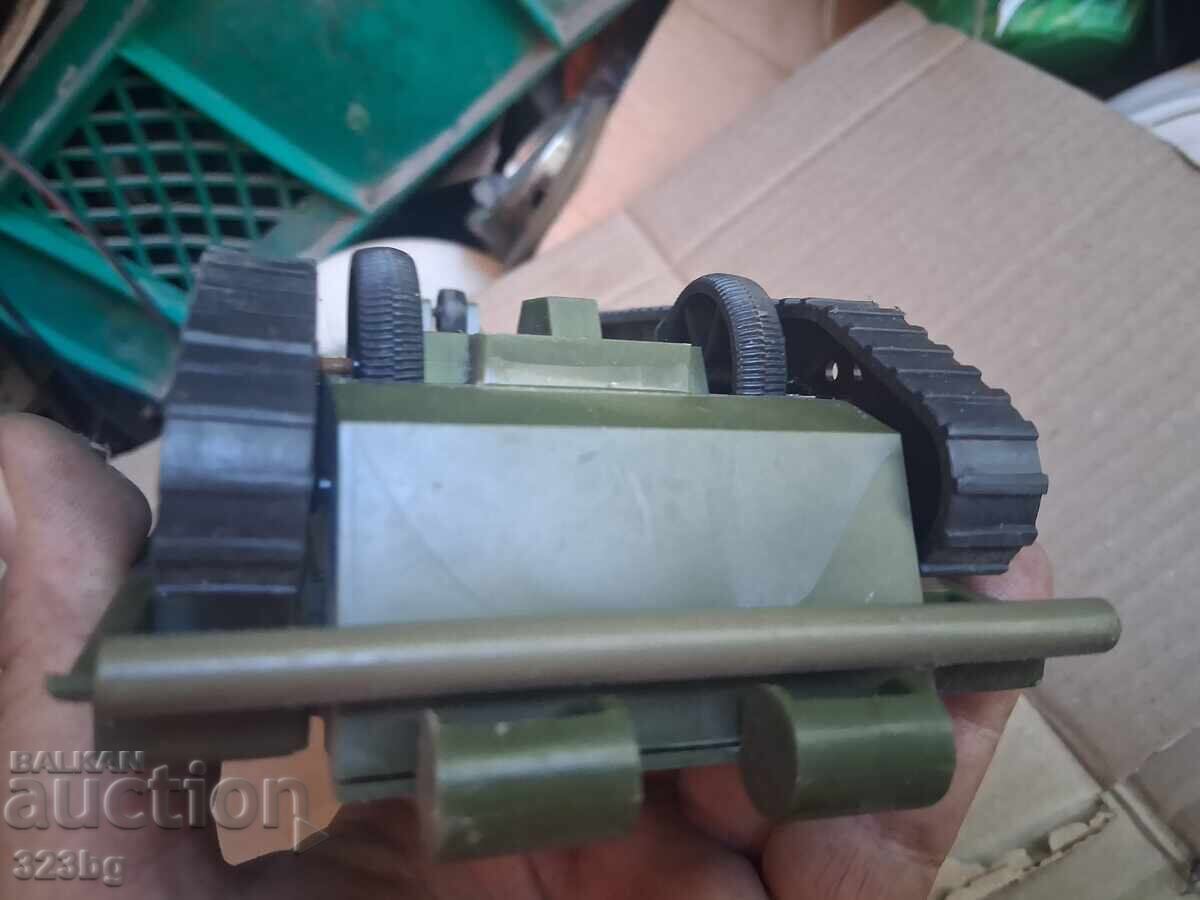 Auction T-34 USSR Tank Toy Auction T-34 USSR Tank Toy