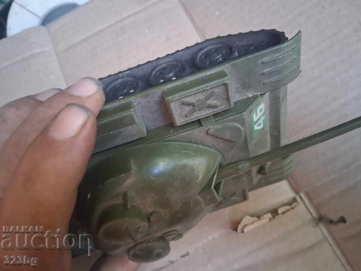 Delivery of T-34 USSR Tank Toy Delivery of T-34 USSR Tank Toy