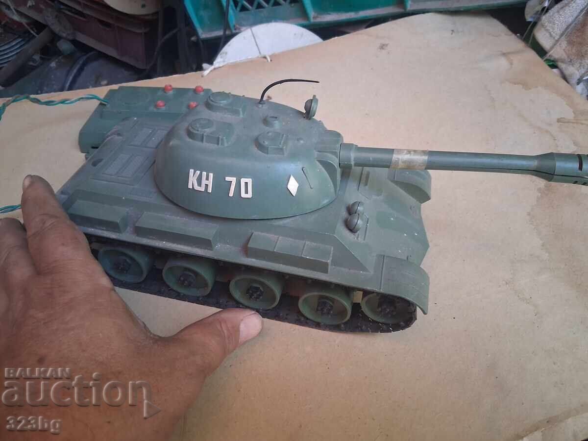 USSR T-55 Medium Tank with price 38.00 BGN | € 19.43 USSR T-55 Medium Tank with price 38.00 BGN | € 19.43