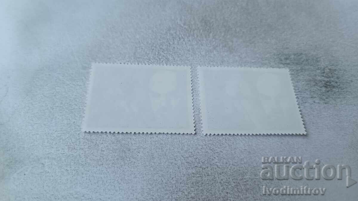 Timbre poștale RPR 70 ani Revoluția din Octombrie 1917-1987 cu preț 0.65 BGN | € 0.33