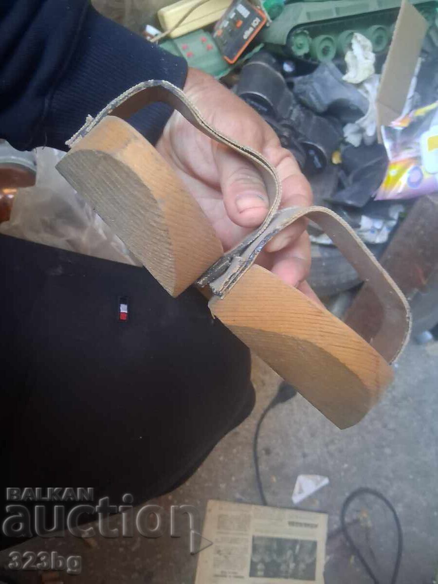 New authentic clogs from the 60s - 6 New authentic clogs from the 60s - 6