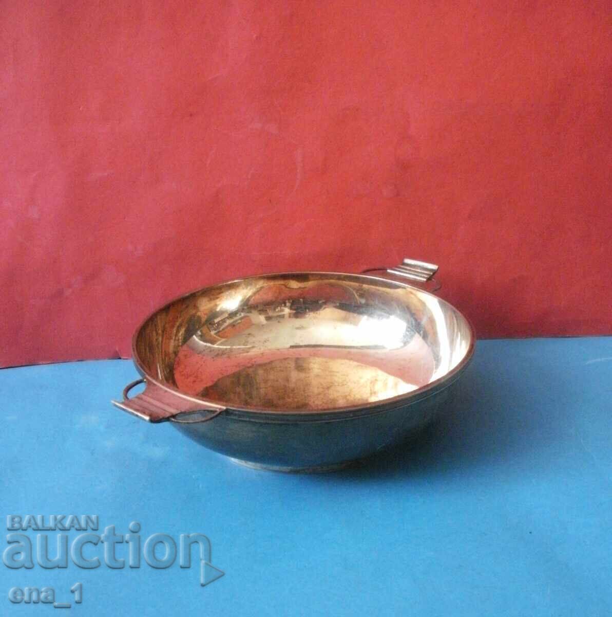 Аукцион Антикварна англ. сребърна сосиера на фирма Fattorini & Co.