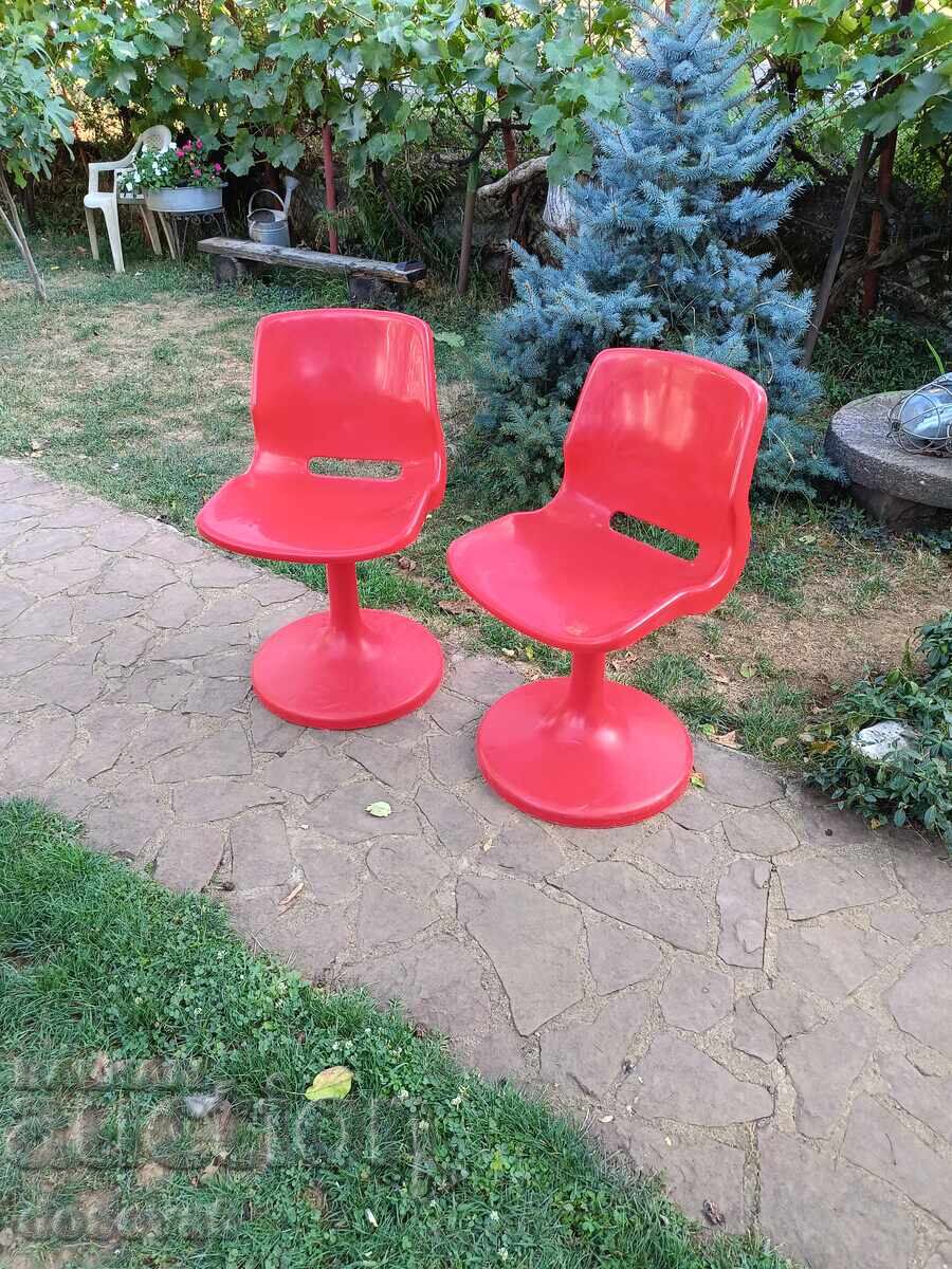 2 τμχ. Vintage περιστρεφόμενες πλαστικές καρέκλες