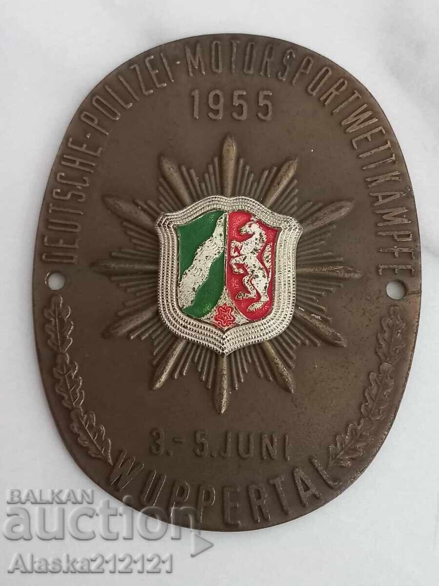 Πλακέτα - Γερμανία αγώνες μηχανοκίνητου αθλητισμού για αστυνομικούς