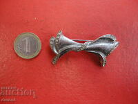 Broșă superbă cu pietre 165