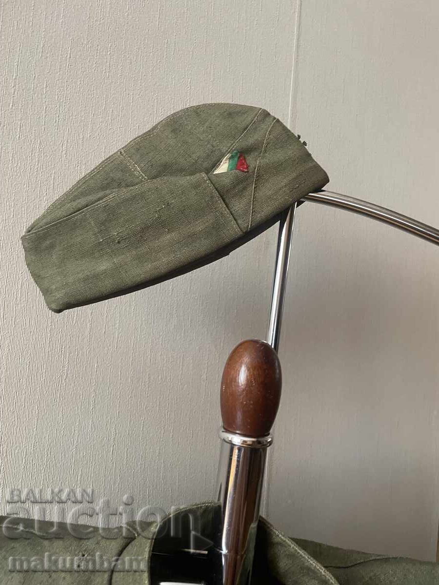 Auction  Military uniform jacket and kepi Kingdom of Bulgaria
