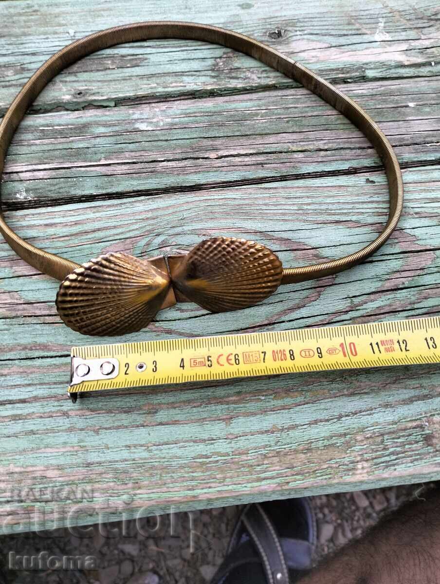 Старинен позлатен колан с формата на мида - 5 Старинен позлатен колан с формата на мида - 5