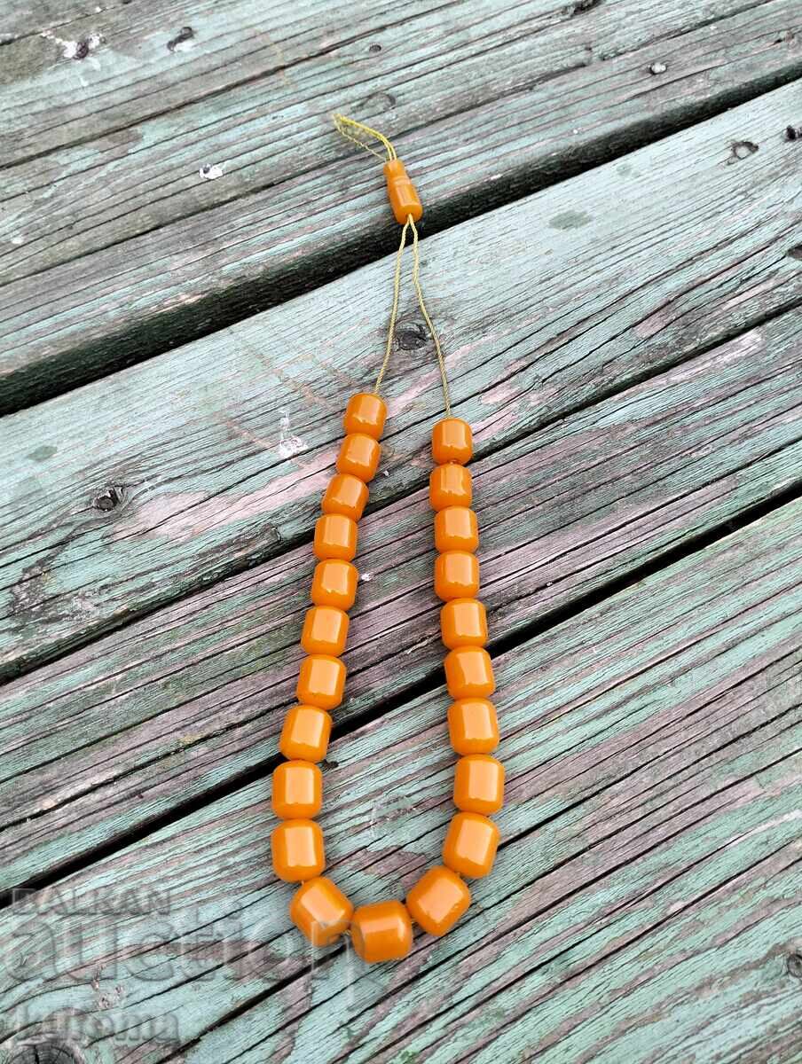 Vechi rozariu portocaliu