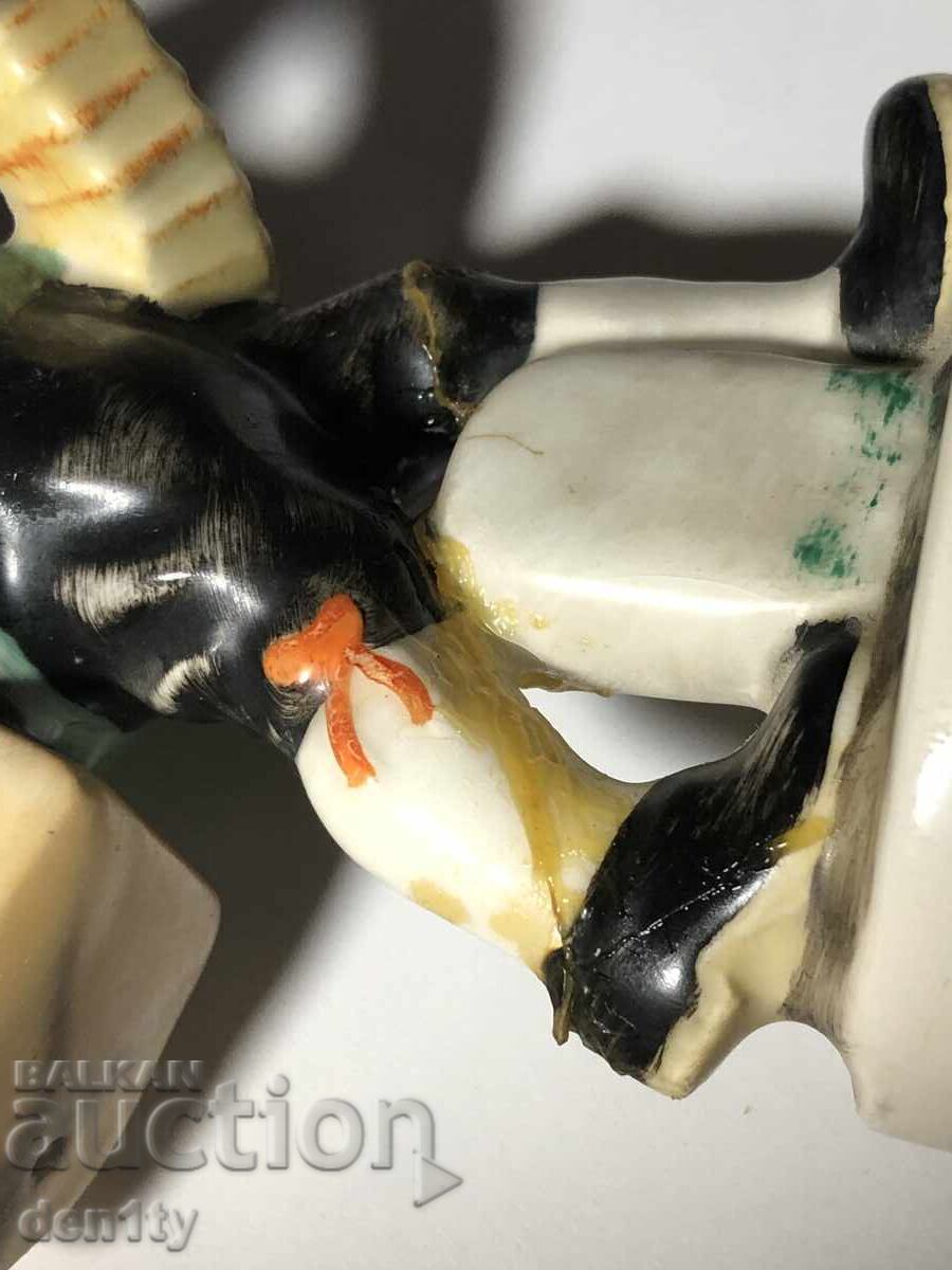 Livrarea Figurine bavareze vest-germane, deteriorate Germania de Vest