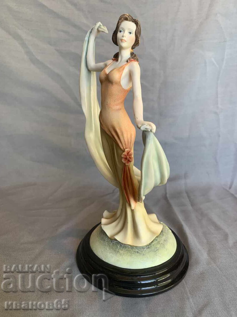 Figure Statuette Collection Leonardo with price 40.00 BGN | € 20.45 Figure Statuette Collection Leonardo with price 40.00 BGN | € 20.45