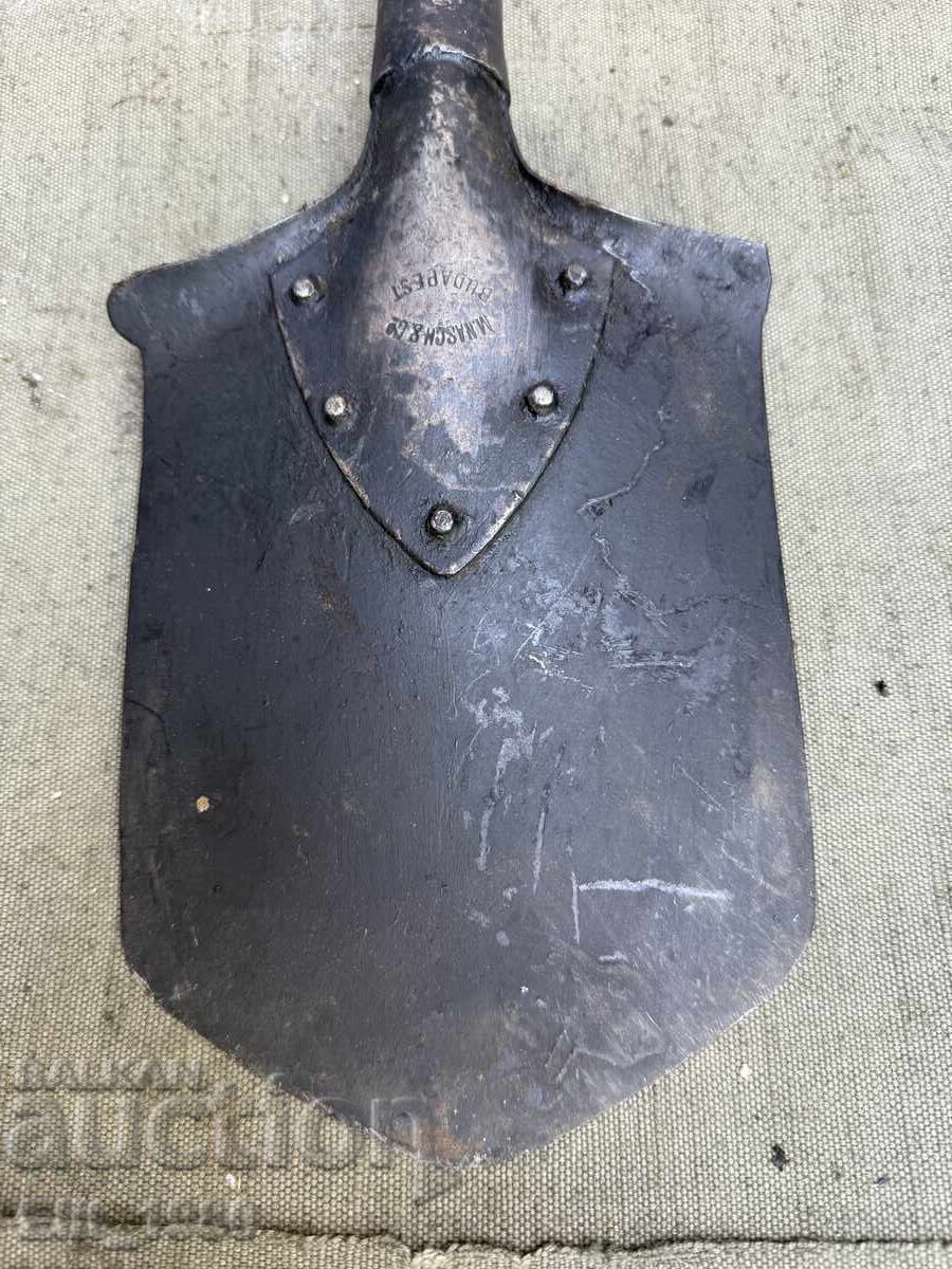Delivery of WWII Soldier's Shovel Hungary