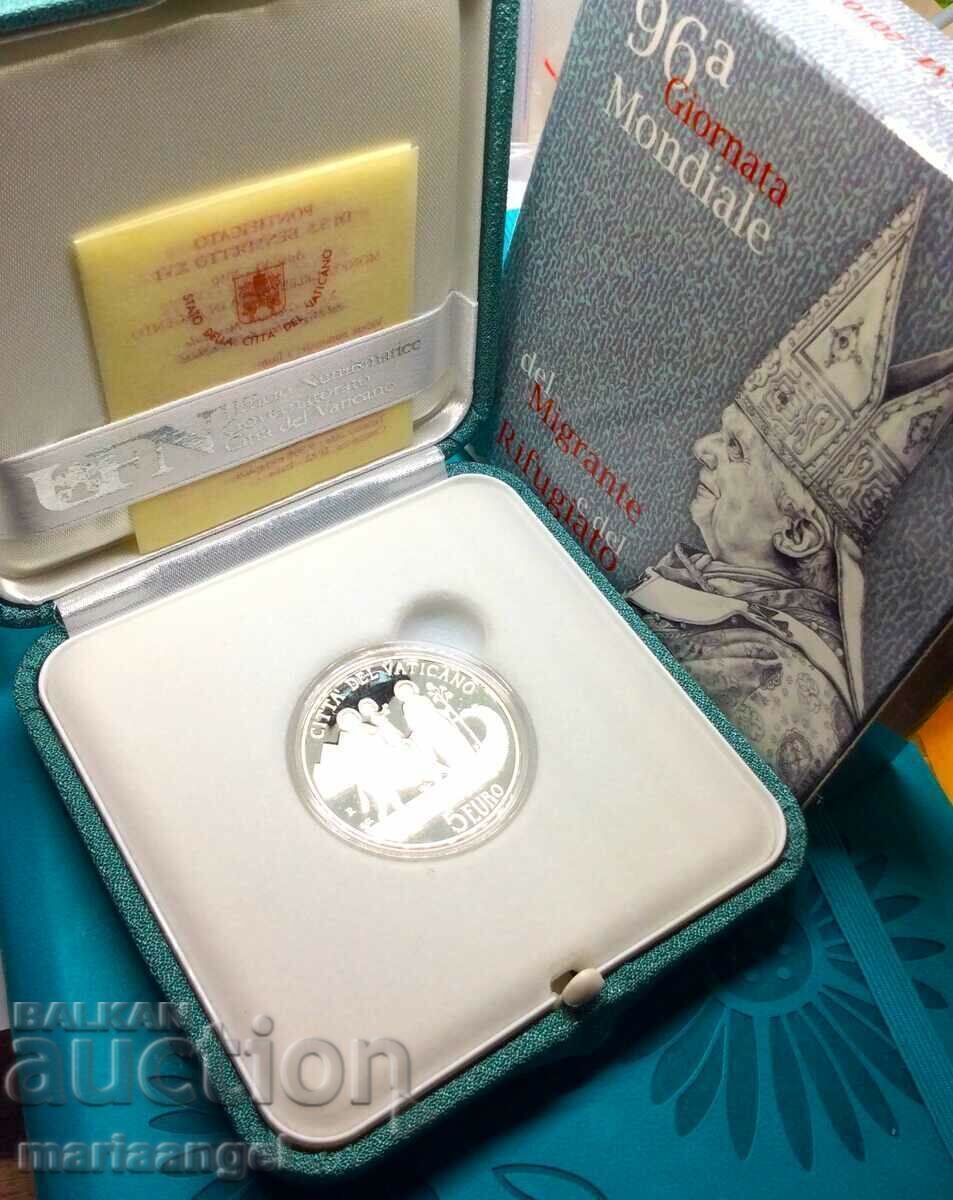 5 ευρώ 2010 Βατικανό Ιερά Οικογενειακή λατρεία στην Αίγυπτο Ασημένιο κουτί με τιμή 136.00 BGN | € 69.54