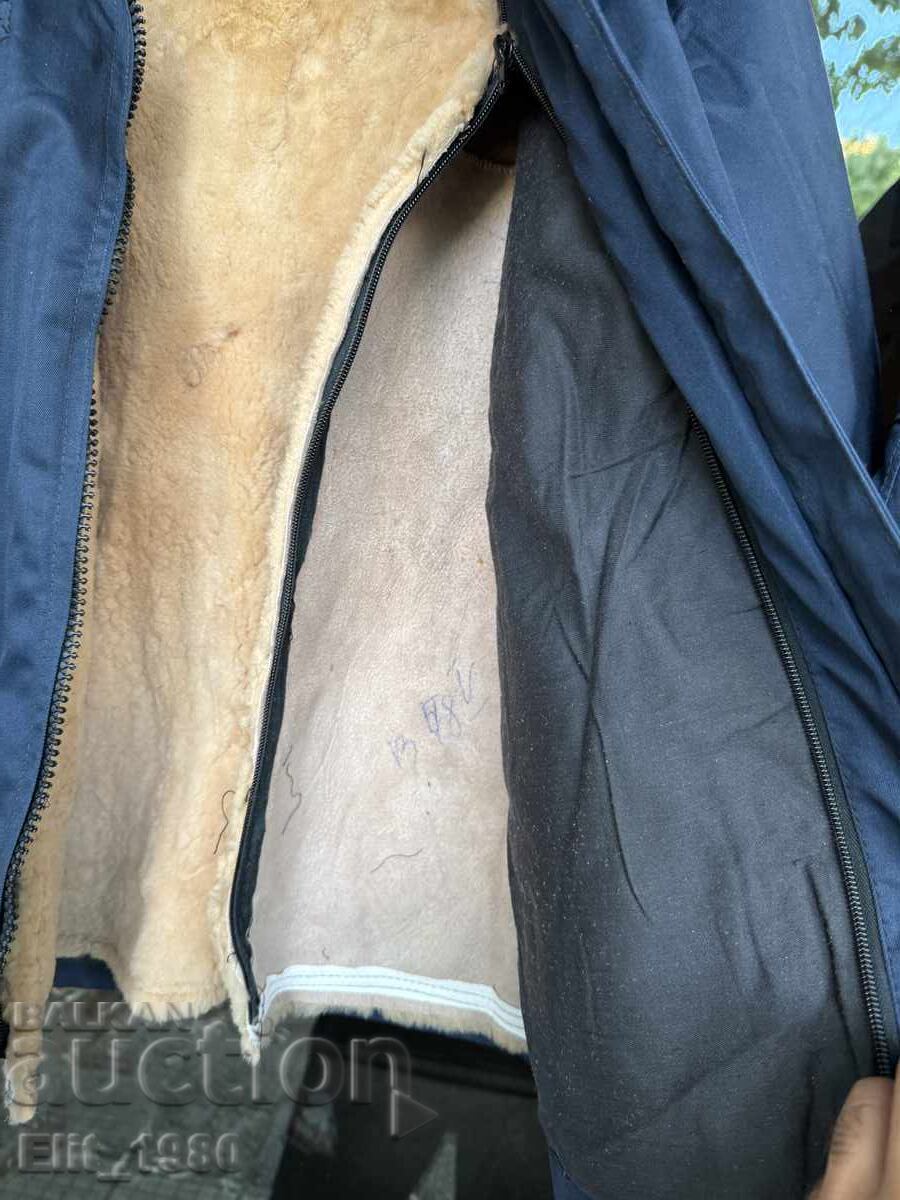 Доставка на Бойна униформа на пилот