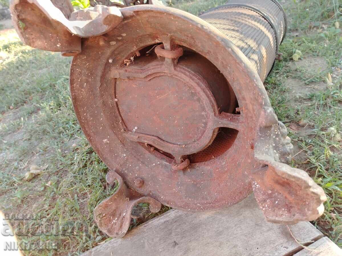 Old beautiful cast iron column stove - Vienna/Austria 1900 - 7 Old beautiful cast iron column stove - Vienna/Austria 1900 - 7