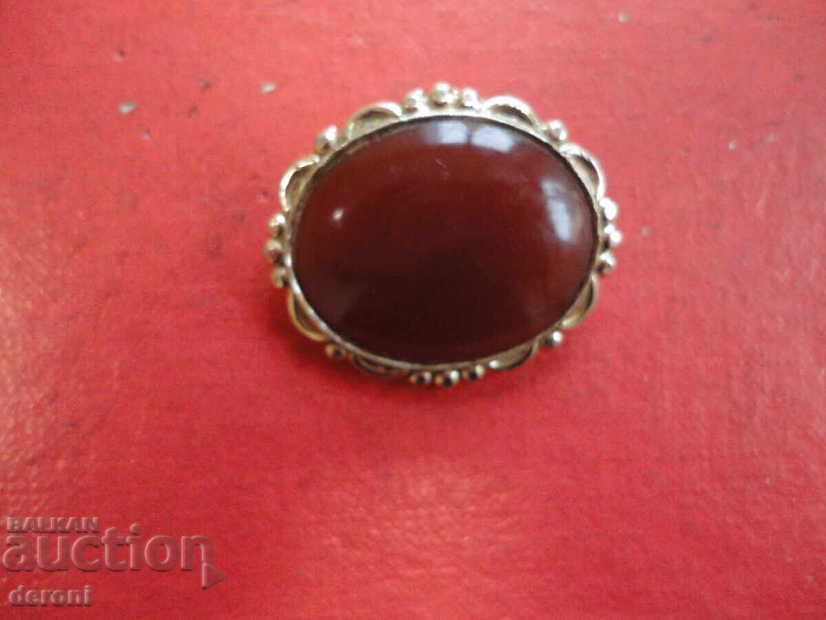 Gold-plated brooch amber catalin 10 - 5