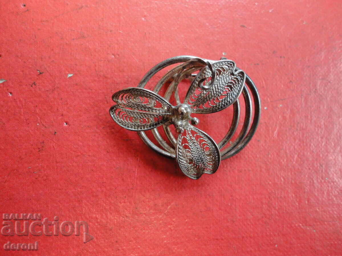 Broșă superbă filigran cu preț 10.00 BGN | € 5.11