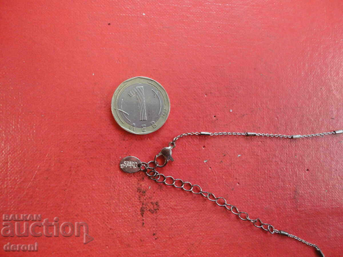 Позлатено колие Clairis с цена 10.00 лв. | € 5.11 Позлатено колие Clairis с цена 10.00 лв. | € 5.11