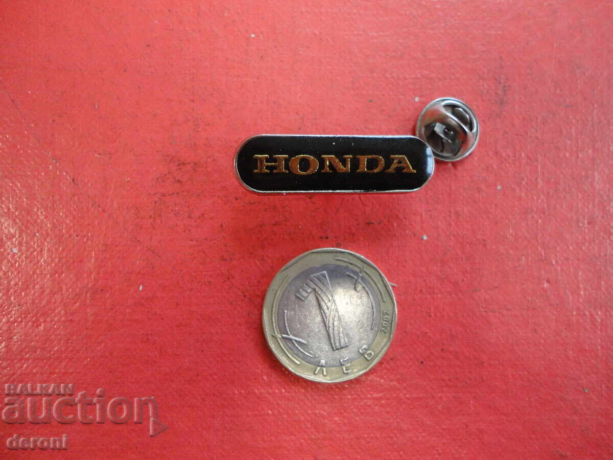 Значка знак Honda с цена 5.00 лв. | € 2.56 Значка знак Honda с цена 5.00 лв. | € 2.56