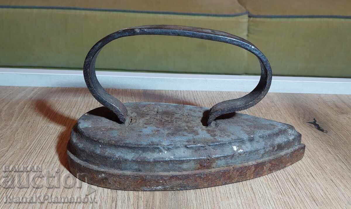 Vintage iron for collectors
