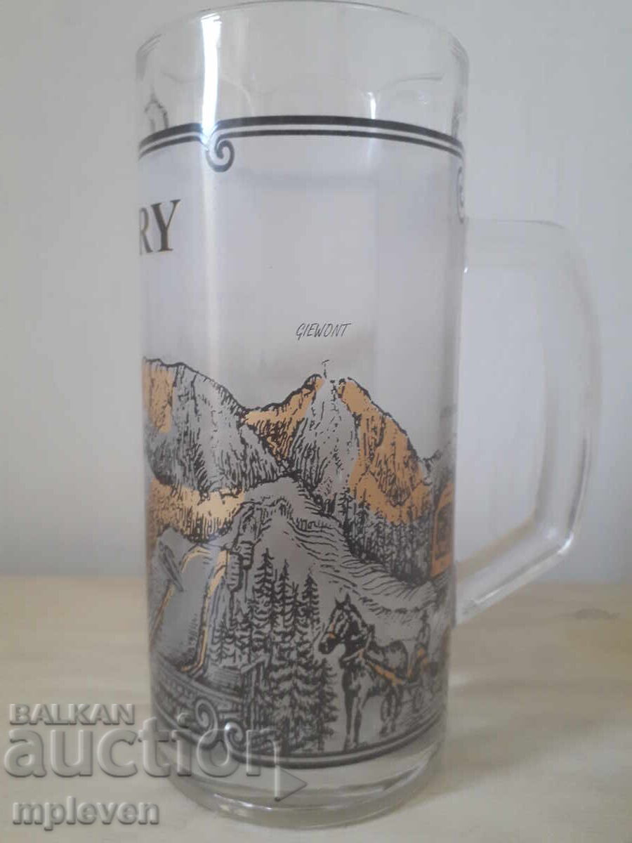 Cană de bere Tatry cu preț 4.80 BGN | € 2.45 Cană de bere Tatry cu preț 4.80 BGN | € 2.45