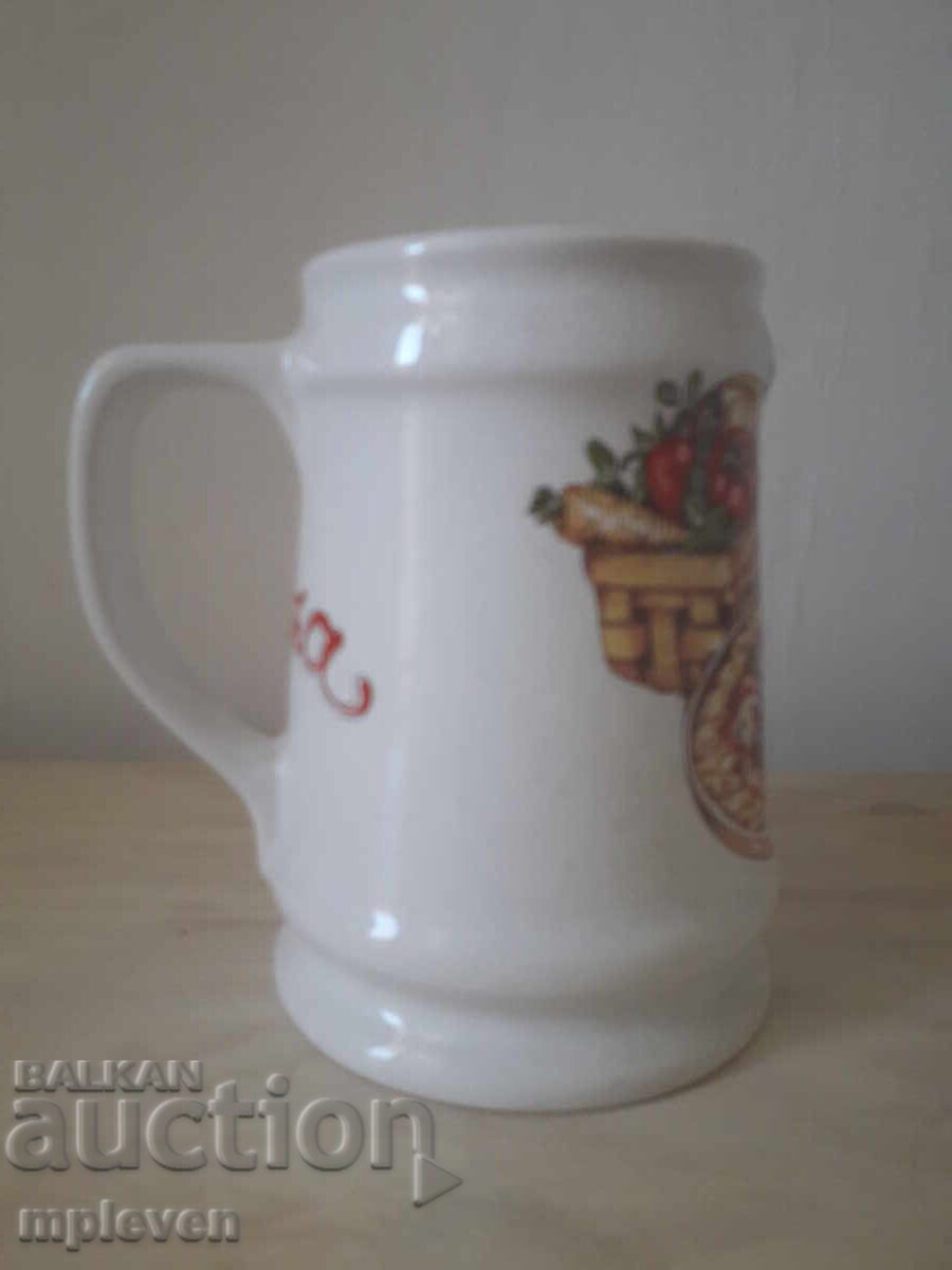 Beer Mug for Pizza with price 2.00 BGN | € 1.02