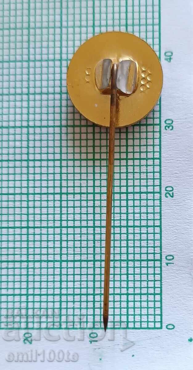 Παράδοση Σήμα - Ποδοσφαιρικός Σύλλογος Κρεμικόβτσι