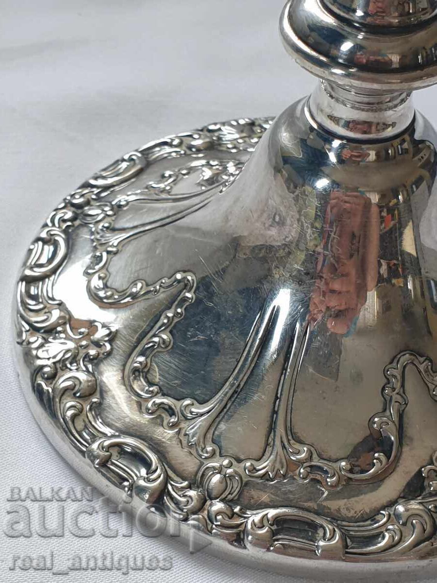 Sfeșnic placat cu argint cu preț 53.00 BGN | € 27.10 Sfeșnic placat cu argint cu preț 53.00 BGN | € 27.10