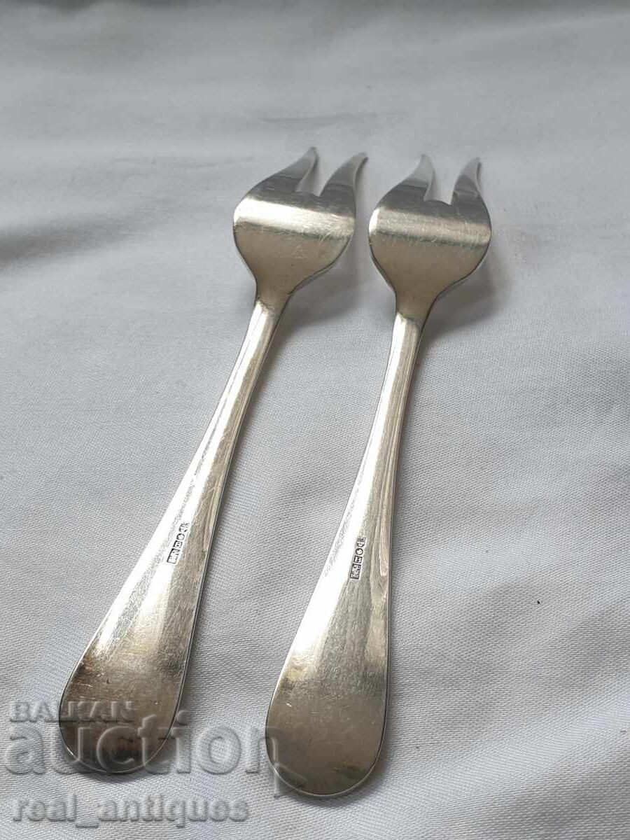 Παράδοση Ασημένια πιρούνια φρούτων