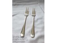 Furculițe de fructe placate cu argint